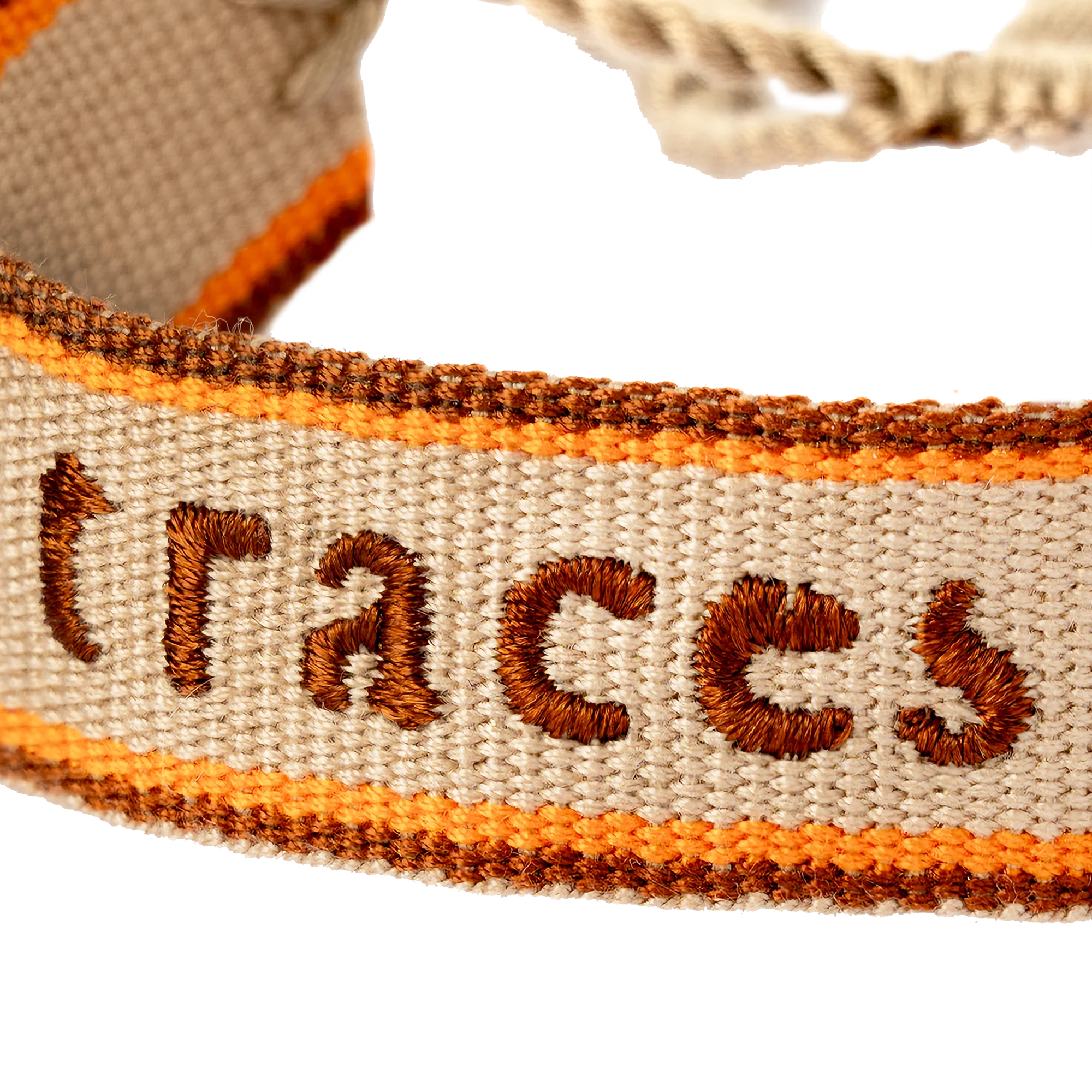 traces - Image 2